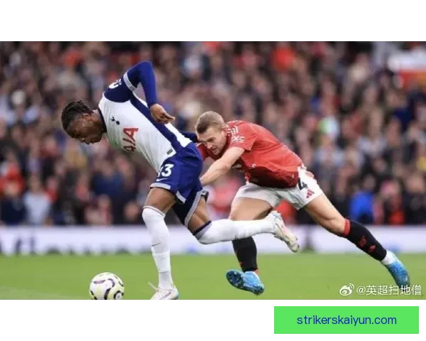 英超本赛季曼联状态回暖,逐渐找回竞争力 英超本赛季曼联状态回暖,逐渐找回竞争力