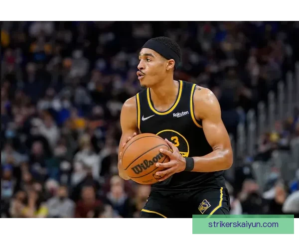 新赛季新星表现稳健，值得关注的球员榜单全面分析